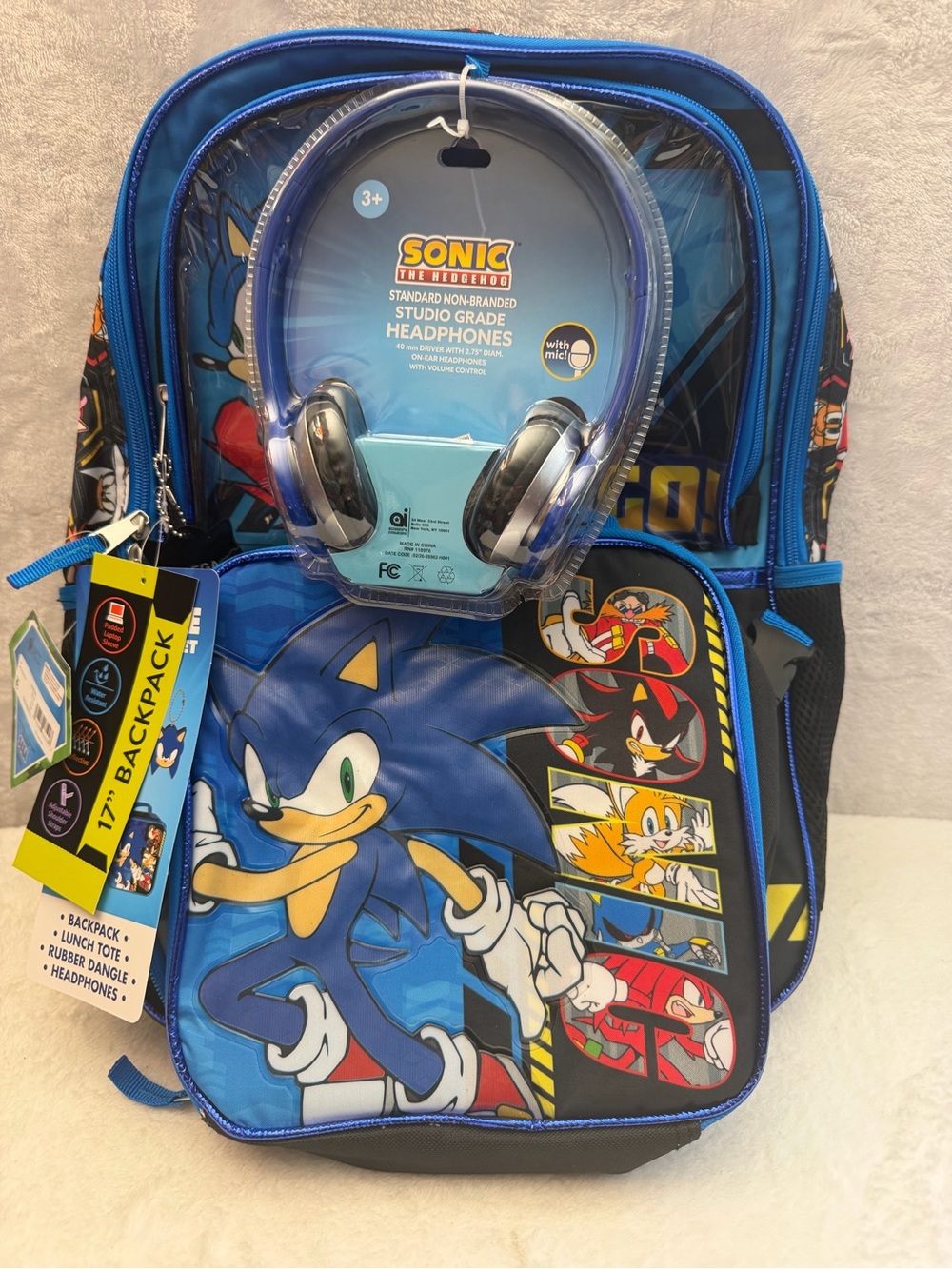 Sonic The Hedgehog Kids Backpack with Blue Headphones